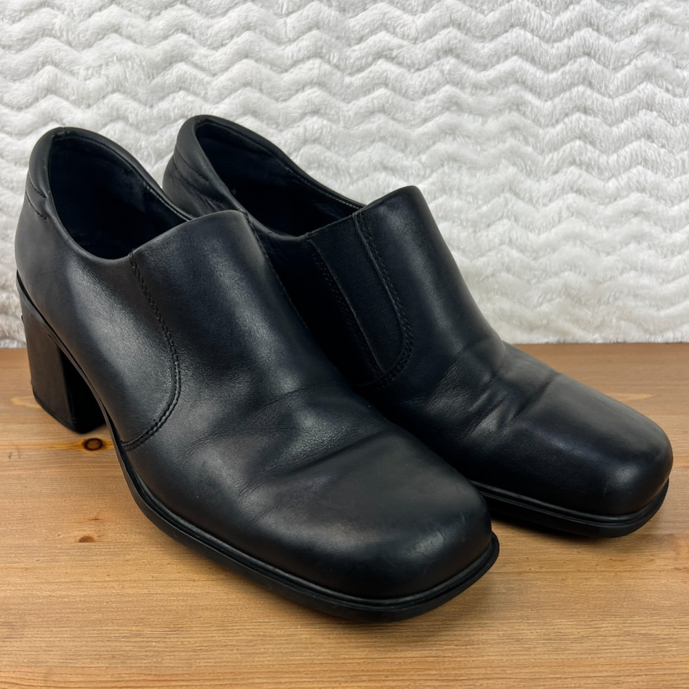Ecco Womens Chunky Heel Pump Shoes Square Toe Retro Y2K Goth Punk Witchy Sz 7